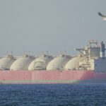 Irã ameaça atacar qualquer navio da Marinha dos EUA que entre no Estreito de Ormuz