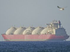 Irã ameaça atacar qualquer navio da Marinha dos EUA que entre no Estreito de Ormuz Irã ameaça atacar qualquer navio da Marinha dos EUA que entre no Estreito de Ormuz