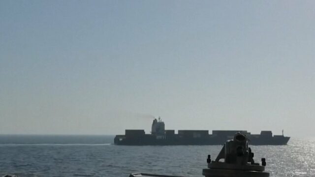 Irã apreende navios enquanto Pentágono alerta sobre minas
