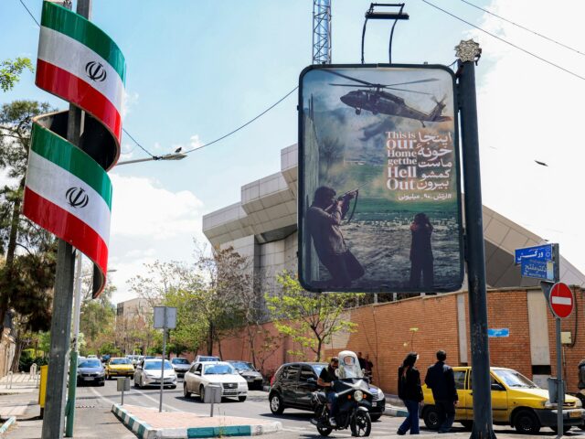 Irã liberta sob fiança Japão preso em meio a protestos antigovernamentais
