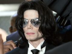 Irmãos que processam o espólio de Michael Jackson alegam que sofreram ‘lavagem cerebral’ para defendê-lo de supostos abusos Irmãos que processam o espólio de Michael Jackson alegam que sofreram 'lavagem cerebral' para defendê-lo de supostos abusos