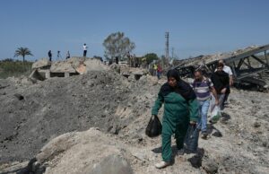 Israel destrói a última ponte que liga o sul do Líbano ao resto do país Israel destrói a última ponte que liga o sul do Líbano ao resto do país