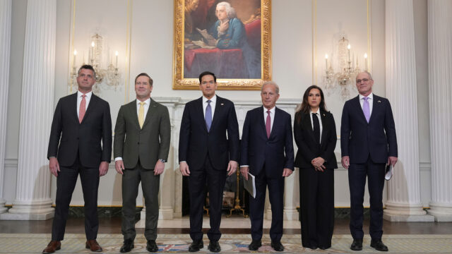 Israel e Líbano mantêm conversações diretas pela primeira vez em Israel e Líbano mantêm conversações diretas pela primeira vez em décadas