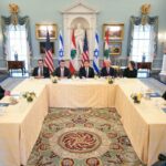 Israel e Líbano se reúnem pela primeira vez em 33 anos sobre um potencial pacto de paz – mas o Hezbollah já recusou qualquer acordo