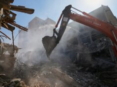 Israel reage a relatos de que bombardeou sinagoga no Irã Israel reage a relatos de que bombardeou sinagoga no Irã