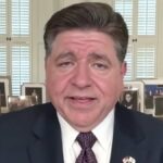 Stephen Colbert fala durante a cerimônia do 2026 Writers Guild Awards em Nova York no Edison Ballroom em 8 de março de 2026 na cidade de Nova York. (Jamie McCarthy/Getty Images para Writers Guild of America East)