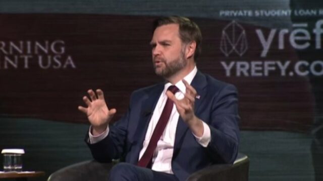 JD Vance critica o papa sobre teologia
