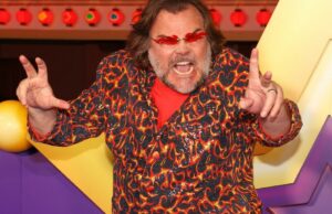 Jack Black se junta ao ‘SNL’ Five-Timers Club com a ajuda de Jonah Hill e Melissa McCarthy Jack Black se junta ao 'SNL' Five-Timers Club com a ajuda de Jonah Hill e Melissa McCarthy