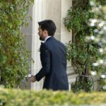 Jack Whitehall chegou à mansão rural de Cotswolds, onde se casará com Roxy Horner em uma extravagância de £ 250.000 hoje