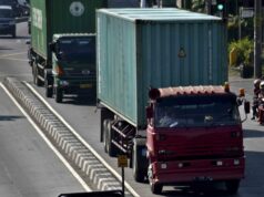 Jalan Rusak e Kecelakaan Meningkat, Bekasi Kaji Pembatasan Jam Truk Jalan Rusak e Kecelakaan Meningkat, Bekasi Kaji Pembatasan Jam Truk