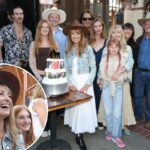 Jane Seymour continua sua comemoração de 75 anos com seu 'Dr. Quinn, co-estrelas de Medicine Woman