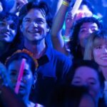 Jason Bateman e Linda Cardellini lançam Emmys de atuação de apoio para 'DTF St.