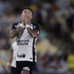 Jesse Lingard faz história com o Corinthians quando ex-estrela do Man Utd marca vôlei no Brasil