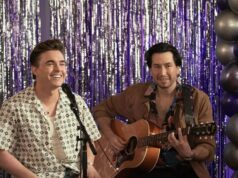 Jesse McCartney detalha qual estrela de ‘Hacks’ ele mandou para pousar naquele camafeu da 5ª temporada Jesse McCartney detalha qual estrela de 'Hacks' ele mandou para pousar naquele camafeu da 5ª temporada