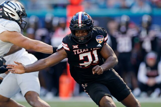 Texas Tech pass rusher David Bailey (31)