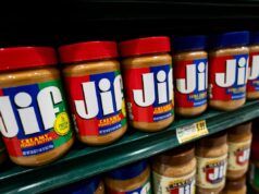 Jif lança a tão esperada combinação de manteiga de amendoim – feita com 50% menos açúcar do que um concorrente popular Jif lança a tão esperada combinação de manteiga de amendoim – feita com 50% menos açúcar do que um concorrente popular