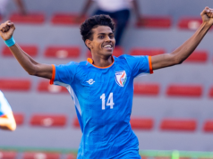 Jogadores sub-20 indianos apresentam reações mistas sobre a inclusão de talentos estrangeiros em times juvenis lightbox-info