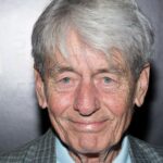 John Nolan, ator de ‘Batman’ e ‘Person of Interest’, morre aos 87 anos