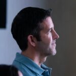 John Ternus, da Apple, dirigirá uma das empresas mais poderosas do mundo; o trabalho é um campo minado