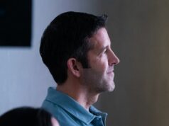 John Ternus, da Apple, dirigirá uma das empresas mais poderosas do mundo; o trabalho é um campo minado John Ternus, da Apple, dirigirá uma das empresas mais poderosas do mundo; o trabalho é um campo minado