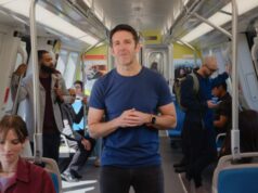 John Ternus poderia pegar emprestado o manual da Microsoft para revigorar a Apple John Ternus poderia pegar emprestado o manual da Microsoft para revigorar a Apple