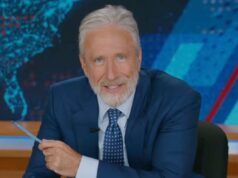 Jon Stewart acha que se parece muito com o paciente do meme de Jesus de Trump: ‘Freaking Me the F – k Out’ | Vídeo Riley Gaines, Trump
