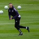 Jonny Evans fala sobre a 'estranha' realidade de treinar ex-companheiros de equipe do Man Utd