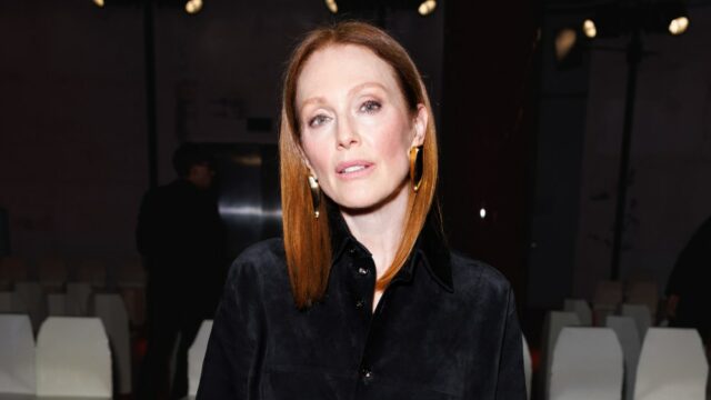 Julianne Moore recebe o prêmio Women in Motion da Kering no Festival de Cinema de Cannes
