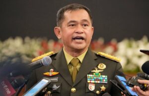 KSAD Jenderal Maruli Minta Keluarga Prajurit do Líbano Tak Risau Usai 3 TNI Gugur KSAD Jenderal Maruli Minta Keluarga Prajurit do Líbano Tak Risau Usai 3 TNI Gugur