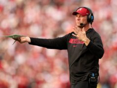 Kalen DeBoer consegue nova extensão de contrato monstruoso com o Alabama Alabama head coach Kalen DeBoer