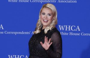 Karoline Leavitt prometeu que haveria ‘tiros disparados’ antes das filmagens do WHCD GettyImages-2272595362 Donald Trump elogia a reação de Melania ao tiroteio WHCD