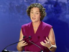 Katie Porter critica rivais políticos como ‘piores que meus adolescentes’ enquanto o debate na televisão sai dos trilhos | Vídeo Spencer Pratt, prefeita Karen Bass e vereadora Nithya Raman