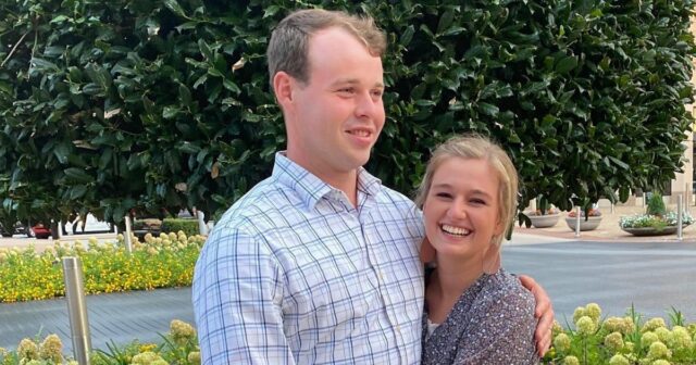 Kendra Duggar perguntou ao marido Joseph se ele precisava de Condições de libertação de Kendra Duggars reveladas após a prisão