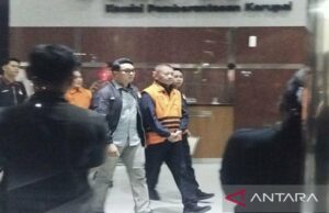 Kepala Dinas Pinjam hingga Pakai Uang Pribadi Buat Penuhi Permintaan Bupati Tulungagung Kepala Dinas Pinjam hingga Pakai Uang Pribadi Buat Penuhi Permintaan Bupati Tulungagung