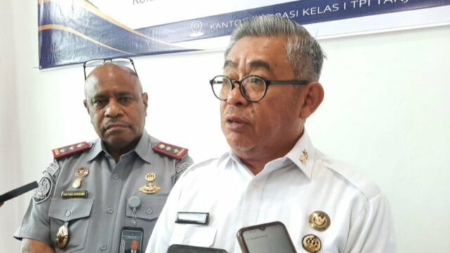 Kepala Imigrasi Batam Dicopot Gara-gara Pungli Turis

