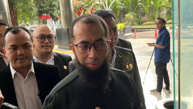 Khalid Basalamah Kembalikan Uang Rp8.4 Miliar Terkait Kasus Kuota Haji ke KPK

