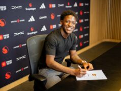 Kobbie Mainoo manda mensagem após assinar contrato com o Man Utd, Bruno Fernandes e JJ Gabriel reagem Kobbie Mainoo manda mensagem após assinar contrato com o Man Utd, Bruno Fernandes e JJ Gabriel reagem