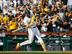 Konnor Griffin ilumina multidão de piratas com primeiro sucesso na MLB, RBI Pittsburgh Pirates SS Konnor Griffin