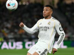 Kylian Mbappé sofre problema no tendão da coxa durante empate do Real Madrid contra o Betis Kylian Mbappé sofre problema no tendão da coxa durante empate do Real Madrid contra o Betis