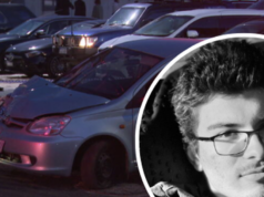 ‘Levado muito cedo’: fluxo de homenagens para pedestres mortos fora da convenção de quadrinhos Volkan Aksoy, de 20 anos, foi morto quando um Toyota Echo desviou na Langs Road em Ascot Vale e subiu no meio-fio em frente ao Melbourne Showgrounds por volta das 17h de sábado.