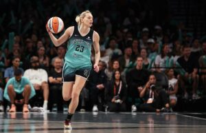 Liberty planeja trazer de volta o favorito dos fãs de agente livre, Marine Johannes O armador do New York Liberty, Marine Johannès (23), traz a bola durante o segundo tempo de um jogo contra o Phoenix Mercury.