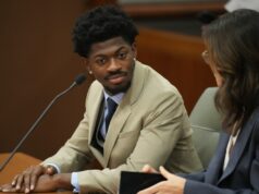 Lil Nas X terá acusações de agressão rejeitadas após continuação do tratamento de saúde mental Lil Nas X terá acusações de agressão rejeitadas após continuação do tratamento de saúde mental