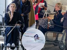 Lindsey Vonn vista em cadeira de rodas depois de ser franca sobre problemas de saúde mental após acidente olímpico Lindsey Vonn vista em cadeira de rodas depois de ser franca sobre problemas de saúde mental após acidente olímpico