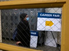 Lista de empresas que demitiram funcionários esta semana Lista de empresas que demitiram funcionários esta semana