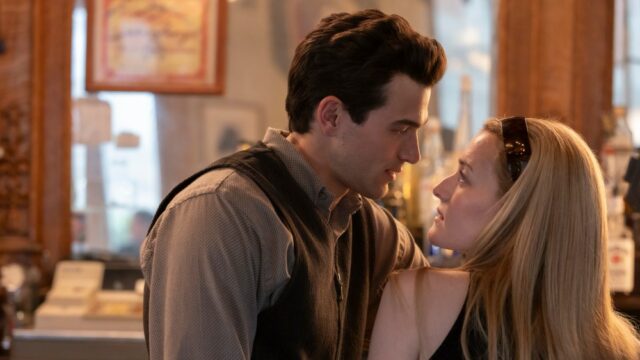 'Love Story' da FX atinge 65 milhões de horas transmitidas no Hulu e Disney + enquanto as visualizações finais aumentam 90% em relação à estreia (EXCLUSIVO)
