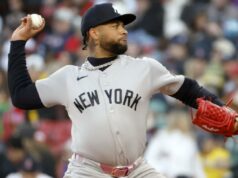 Luis Gil, dos Yankees, derrota o Red Sox sem o melhor material e velocidade Luis Gil arremessou 6 entradas sem gols de ¹/₃ na vitória dos Yankees por 4 a 0 sobre os Red Sox em 21 de abril de 2026 no Fenway Park.