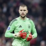 Maarten Paes Catat Penampilan Terburuk Sejak Direkrut Ajax Amsterdam