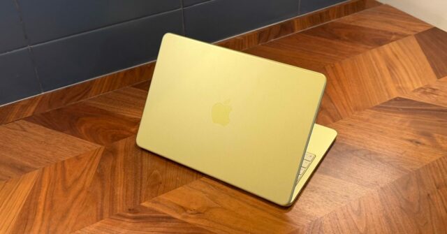 MacBook Neo enfrentando atrasos de 3 semanas na Apple, veja como comprar um antes
