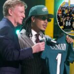 O recebedor do Southern California Trojans, Makai Lemon, é selecionado pelo Philadelphia Eagles como a escolha número 20 durante o Draft de 2026 da NFL no Acrisure Stadium.