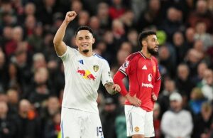 Man United 1-2 Leeds United: Rusty Red Devils foi obrigado a pagar por erros totalmente caóticos na frente de Sir Jim Ratcliffe, escreve CHRIS WHEELER – com a inscrição na parede por £ 50 milhões, homem Noah Okafor marcou duas vezes na vitória do Leeds sobre o Man United por 2 a 1 em Old Trafford na noite de segunda-feira